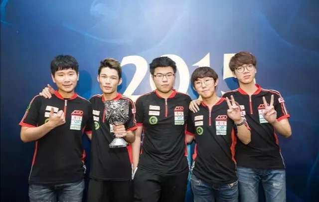 本地习惯的 本地习惯的