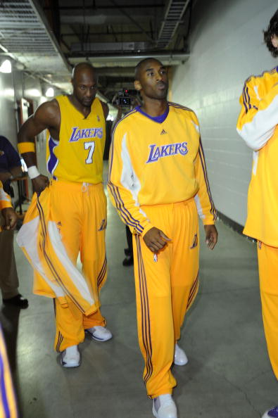 群与打线同 群与打线同