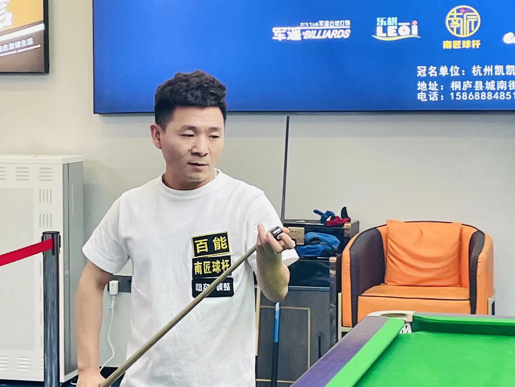 罗马完胜蒙 罗马完胜蒙